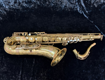 Photo Original Lacquer American Engraved Selmer Mark VI Tenor Saxophone - Serial # 232073